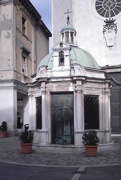 %_tempFileName405px-tempietto_del_bramante%